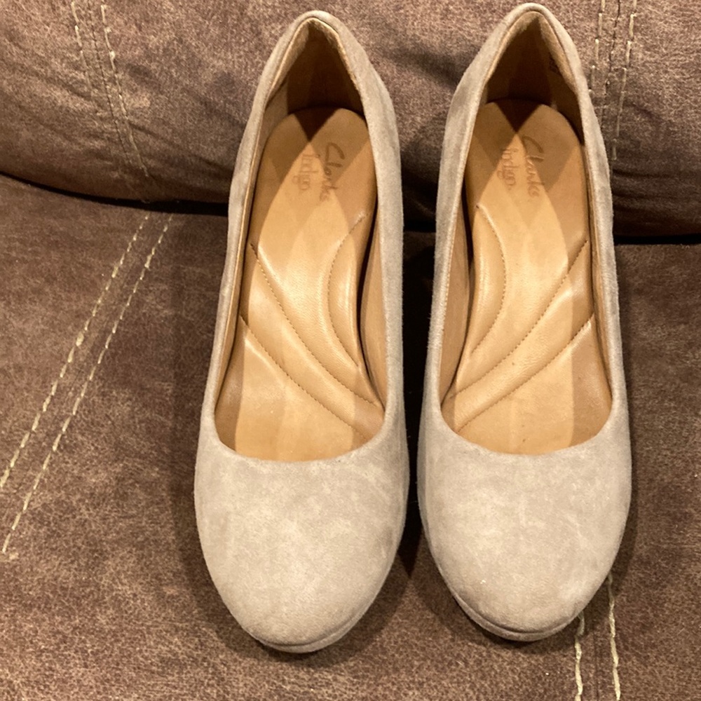 Clarks indigo heels